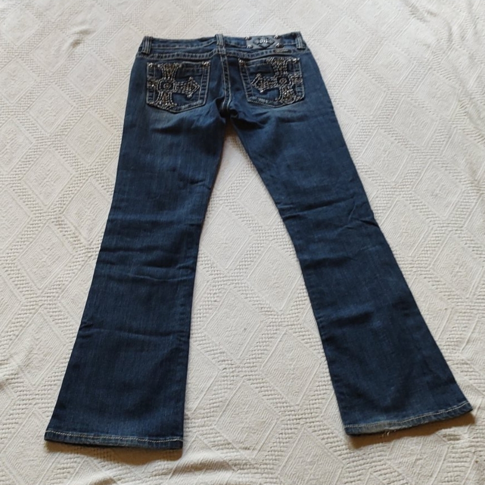 Sz 28R Miss Me Dark Distressed Bootcut Jean - Picture 2 of 8